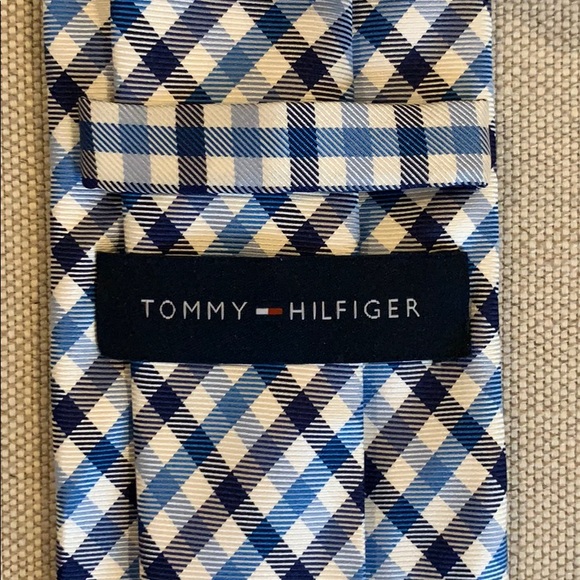 Tommy Hilfiger Men’s Tie - Picture 4 of 5